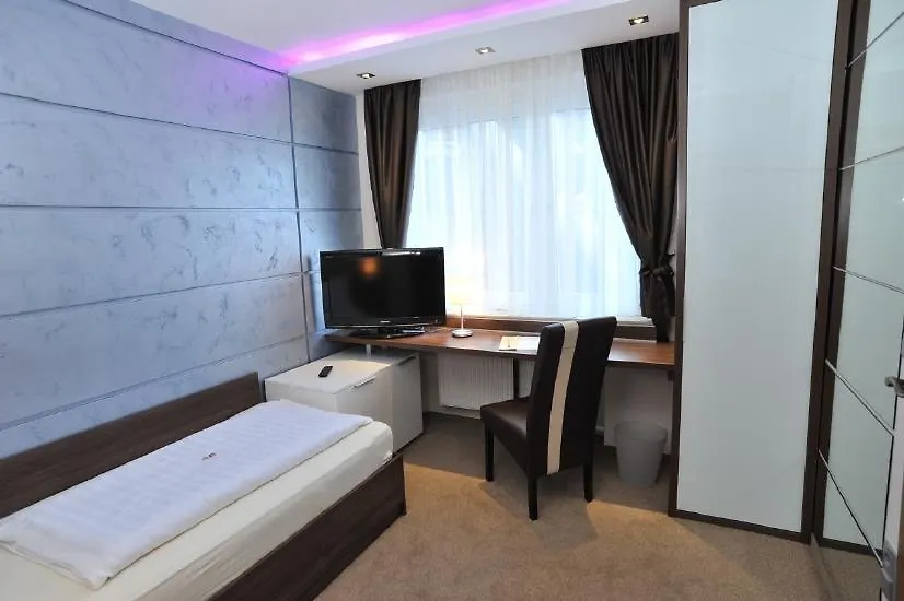 Hotel Bergischer Hof Ratingen 3*,